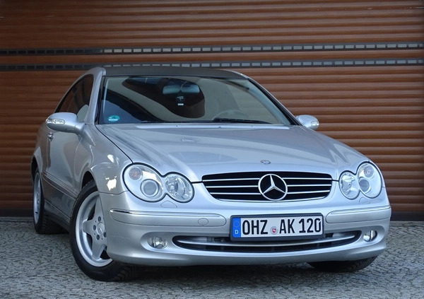 Mercedes-Benz CLK cena 15800 przebieg: 240000, rok produkcji 2004 z Janikowo małe 704